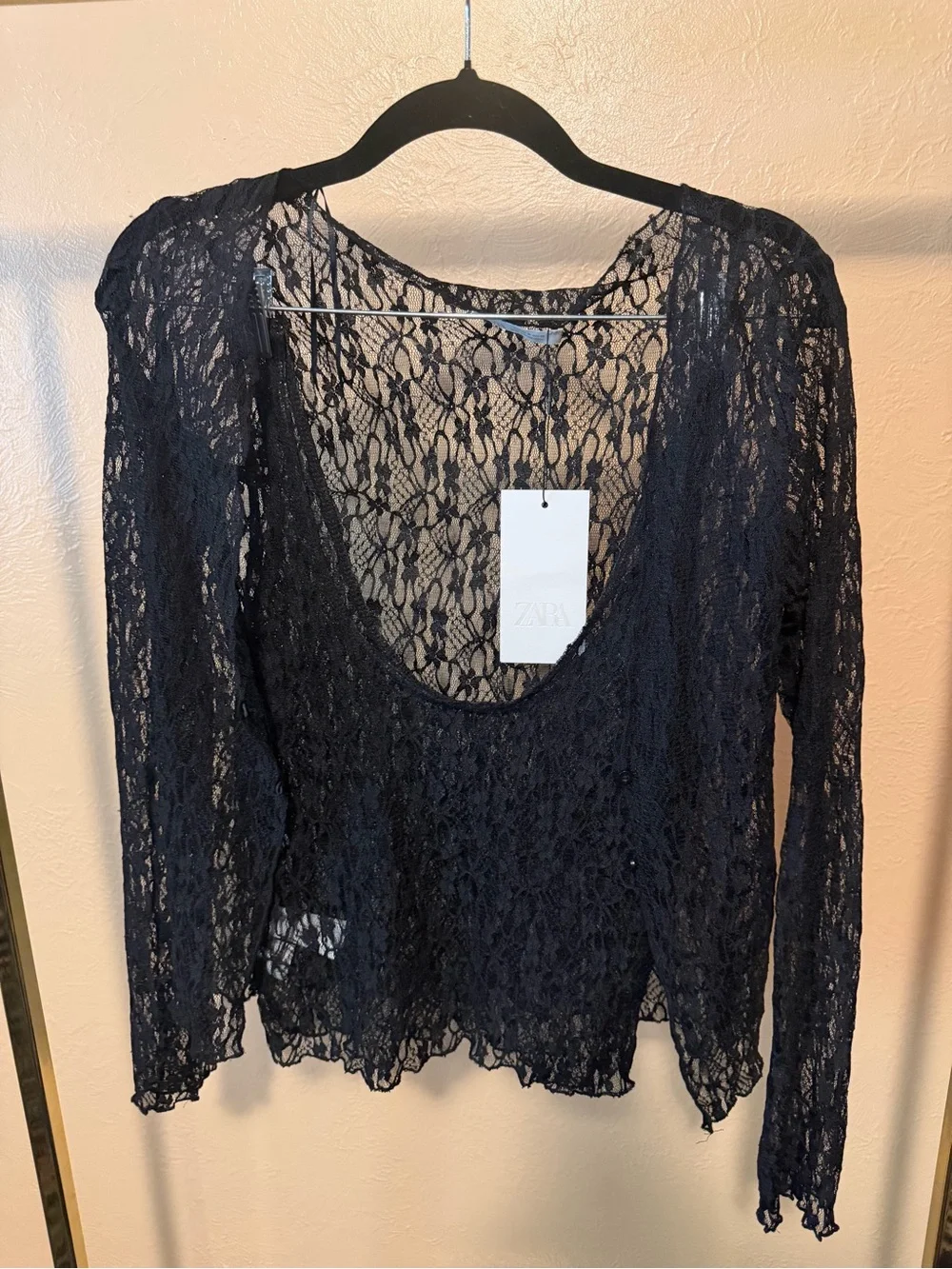 Zara 2 pieces black lace top (tank and over piece)